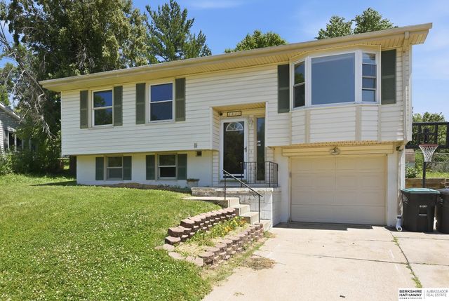 3823 N 88 Avenue, Omaha, NE 68134