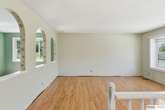 3823 N 88 Avenue, Omaha, NE 68134
