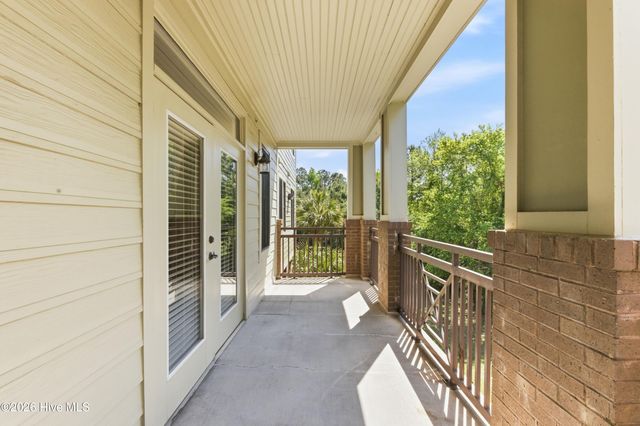 648 Village Park Drive 204, Wilmington, NC 28405