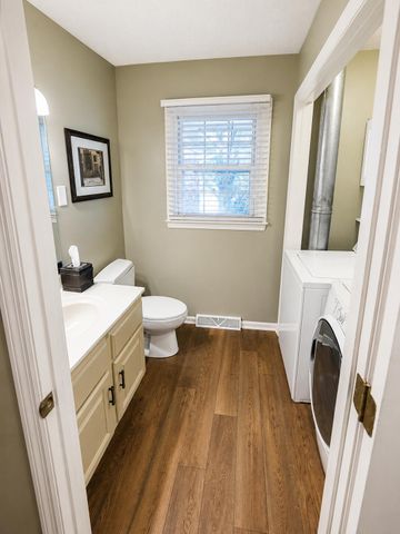 111 Lone Oak Drive, Nicholasville, KY 40356