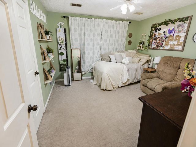 111 Lone Oak Drive, Nicholasville, KY 40356
