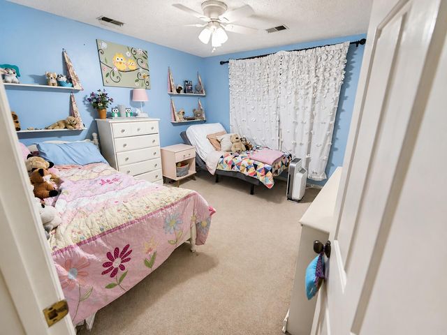 111 Lone Oak Drive, Nicholasville, KY 40356
