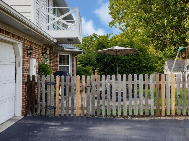 111 Lone Oak Drive, Nicholasville, KY 40356