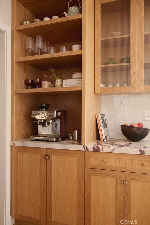 Image 17 of property listing at 4367 Rising Hill, Altadena, CA 91001