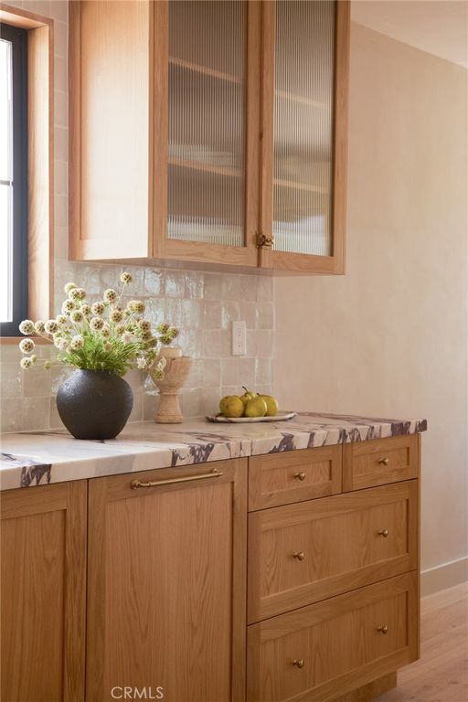 Image 18 of property listing at 4367 Rising Hill, Altadena, CA 91001