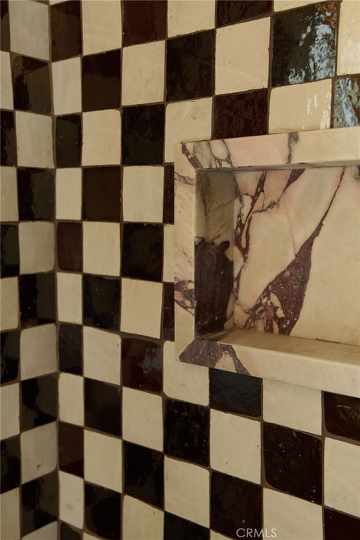 Image 31 of property listing at 4367 Rising Hill, Altadena, CA 91001