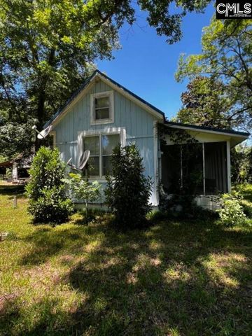 668 Harmon Road, Hopkins, SC 29061