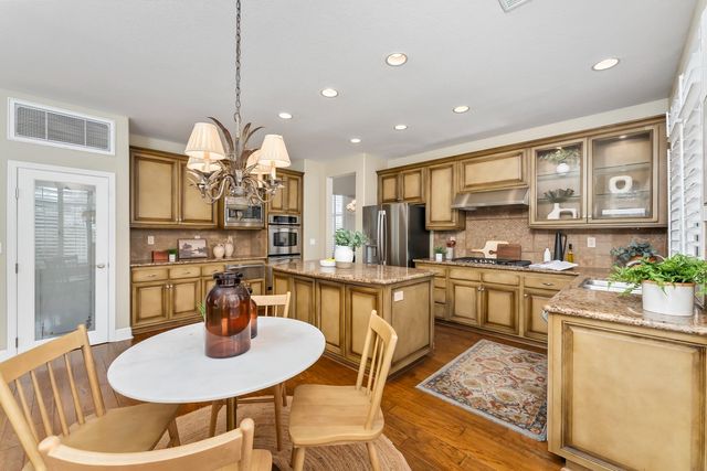 5034 Chelshire Downs Rd, Granite Bay, CA 95746