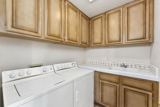 5034 Chelshire Downs Rd, Granite Bay, CA 95746