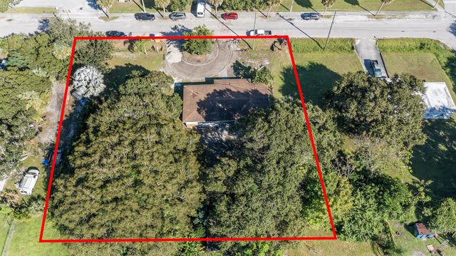 1915 S 33rd Street, Fort Pierce, FL 34947