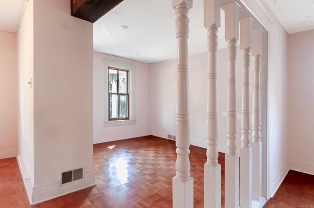 194 Moross Road, Grosse Pointe Farms, MI 48236