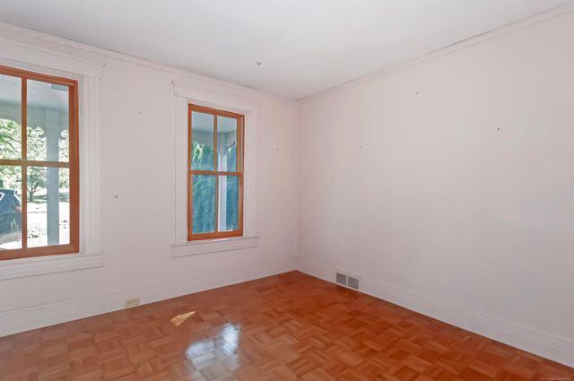 194 Moross Road, Grosse Pointe Farms, MI 48236