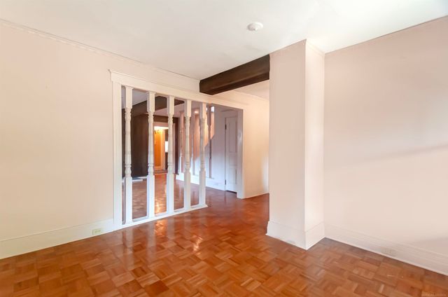 194 Moross Road, Grosse Pointe Farms, MI 48236