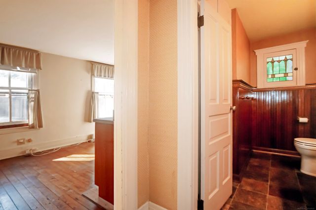 194 Moross Road, Grosse Pointe Farms, MI 48236