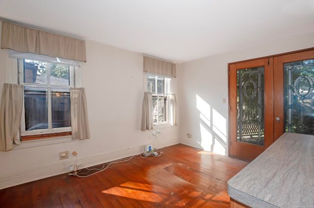 194 Moross Road, Grosse Pointe Farms, MI 48236