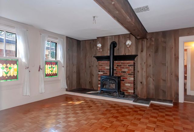 194 Moross Road, Grosse Pointe Farms, MI 48236