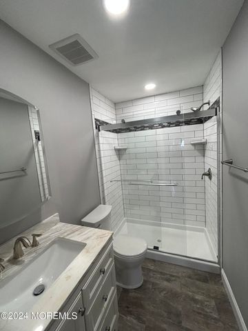 231 Atlantic Street 54, Keyport, NJ 07735