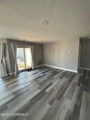 231 Atlantic Street 54, Keyport, NJ 07735