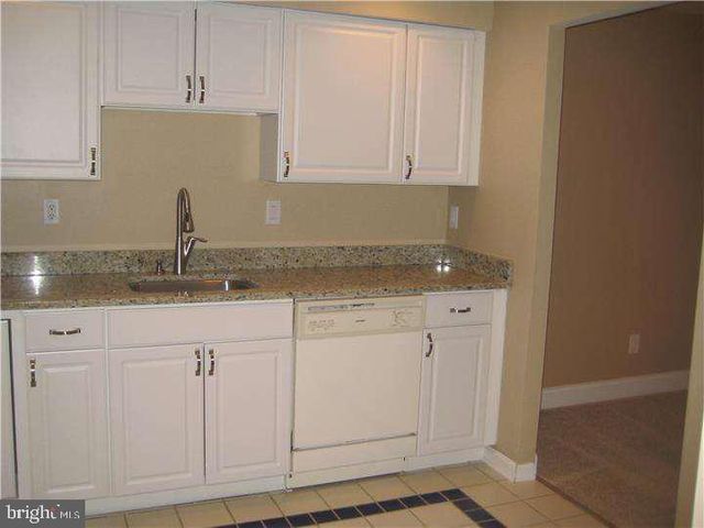 205 BERNARD CT, Chesterbrook, PA 19087