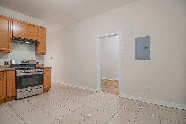 1141 S Francisco Avenue 1F, Chicago, IL 60612