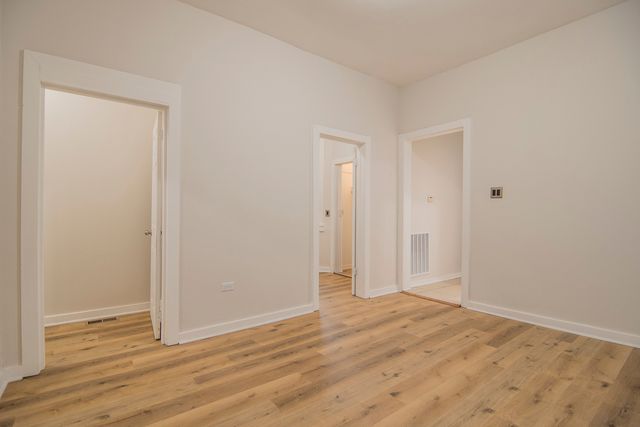 1141 S Francisco Avenue 1F, Chicago, IL 60612