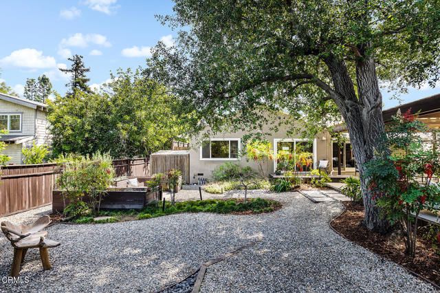 1285 S Euclid Avenue, Pasadena, CA 91106