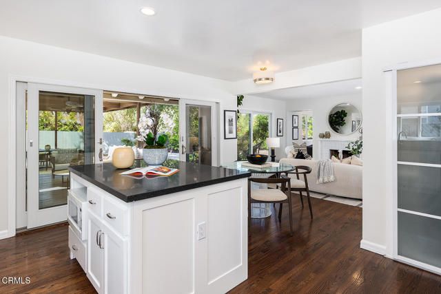 1285 S Euclid Avenue, Pasadena, CA 91106