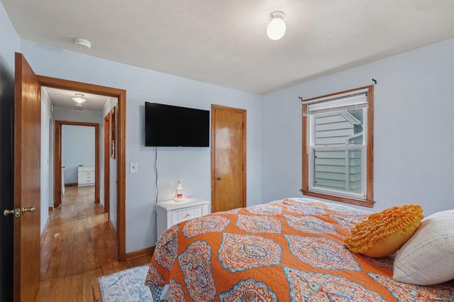 227 Leyden Avenue SW, Grand Rapids, MI 49504