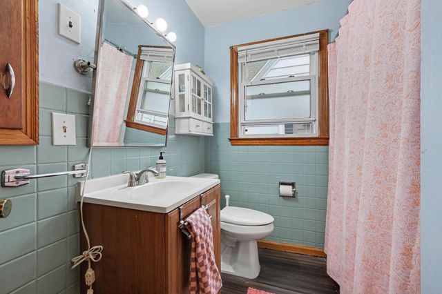227 Leyden Avenue SW, Grand Rapids, MI 49504