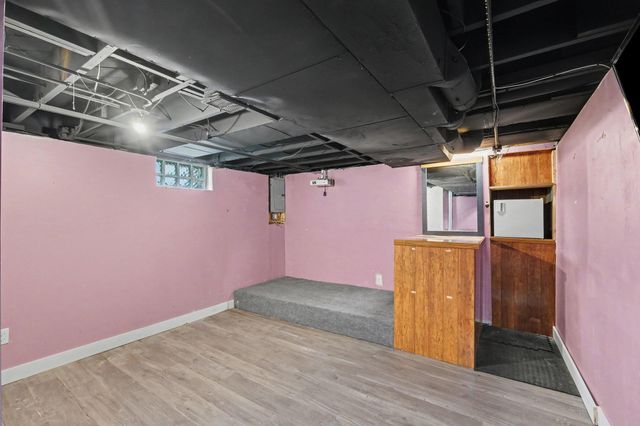 227 Leyden Avenue SW, Grand Rapids, MI 49504