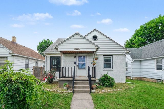 227 Leyden Avenue SW, Grand Rapids, MI 49504