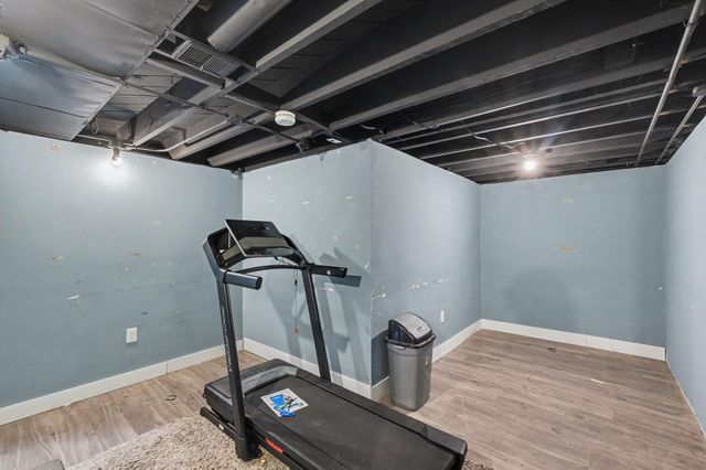 227 Leyden Avenue SW, Grand Rapids, MI 49504