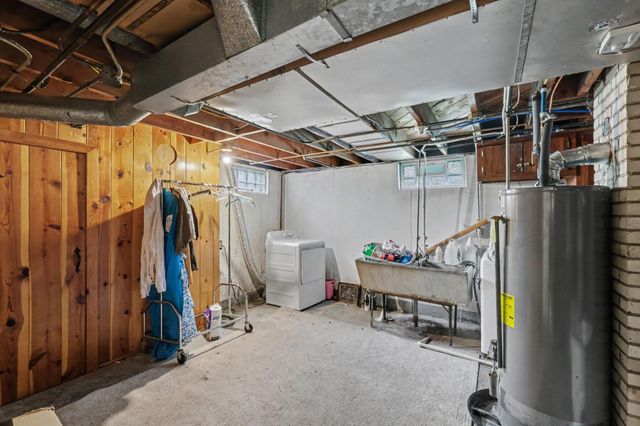 227 Leyden Avenue SW, Grand Rapids, MI 49504
