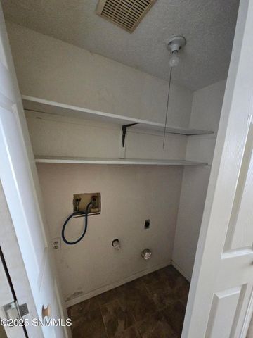 1550 N Willow Street, Las Cruces, NM 88001