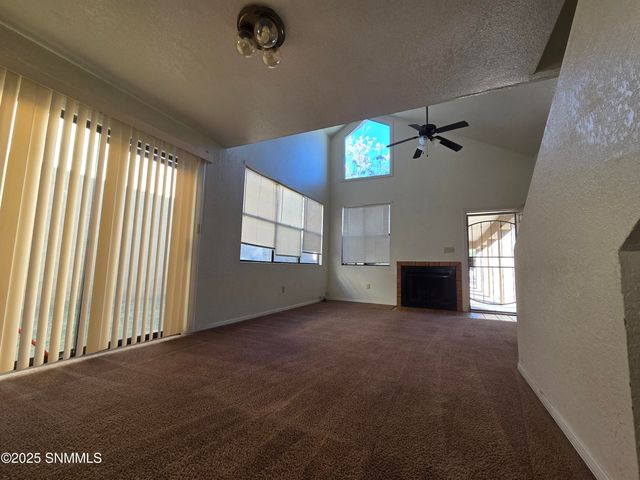 1550 N Willow Street, Las Cruces, NM 88001