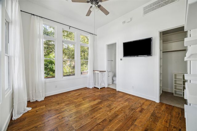 1238 W 22nd Street, Houston, TX 77008