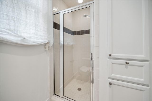 1238 W 22nd Street, Houston, TX 77008