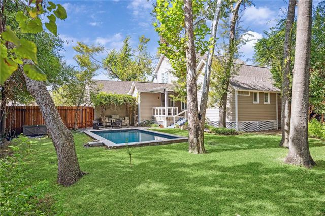 1238 W 22nd Street, Houston, TX 77008