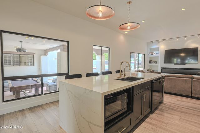 6278 N 31ST Way, Phoenix, AZ 85016