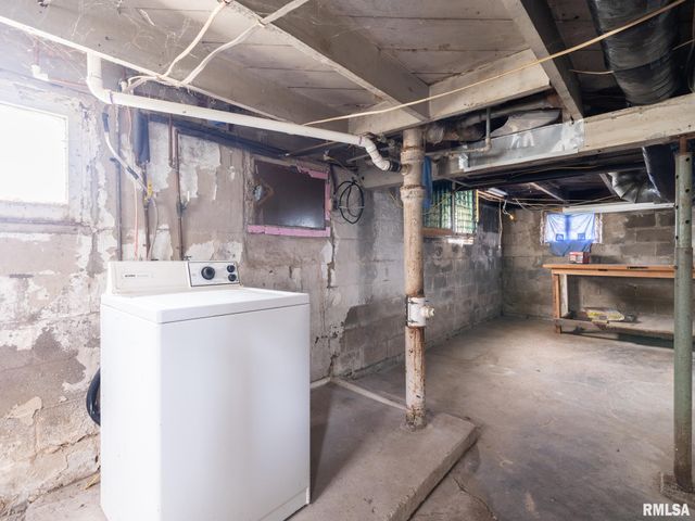1416 E MONETA Avenue, Peoria Heights, IL 61616