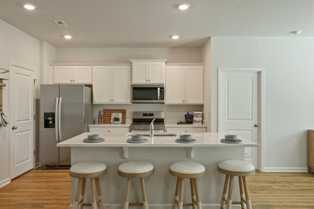 2977 Fernwood Drive, North Charleston, SC 29406