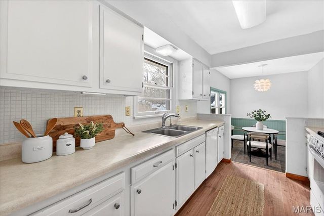 15 Biscayne Drive, Edwardsville, IL 62025