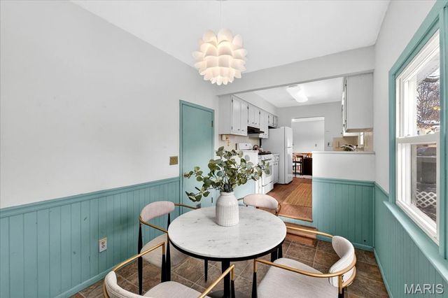 15 Biscayne Drive, Edwardsville, IL 62025