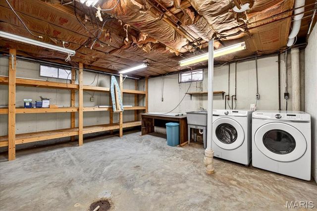 15 Biscayne Drive, Edwardsville, IL 62025