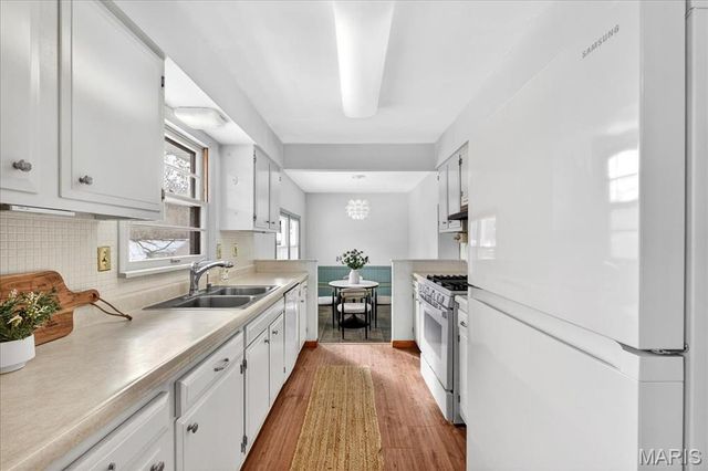 15 Biscayne Drive, Edwardsville, IL 62025