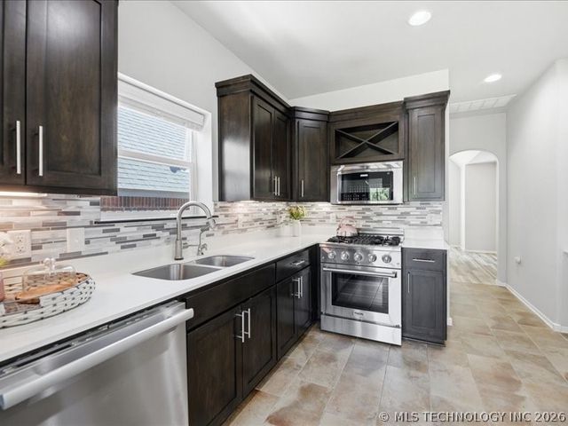 3509 W 106th Street S, Jenks, OK 74037