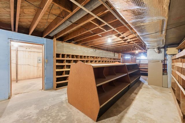 1611 N Rock Rd, Mulvane, KS 67110