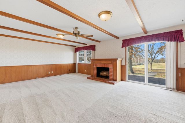 1611 N Rock Rd, Mulvane, KS 67110