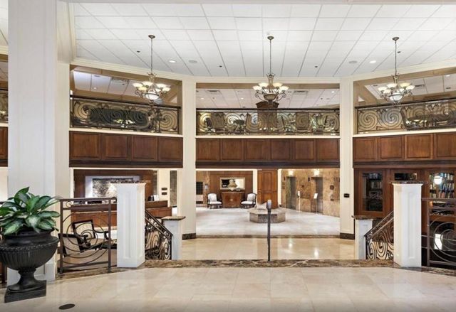 3525 Sage Road 1213, Houston, TX 77056