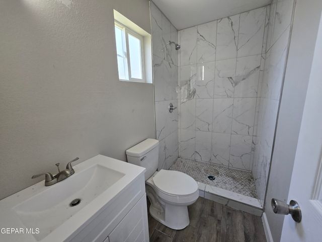 7901 LIRIO Road, El Paso, TX 79915